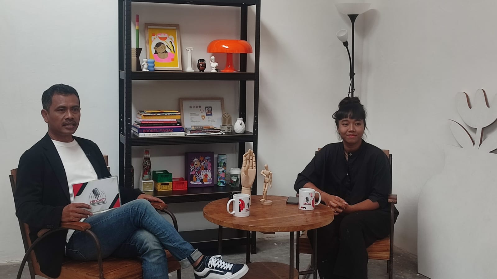 BINCANG BARENG YESSIOW: DARI TRAVELING JADI KARYA